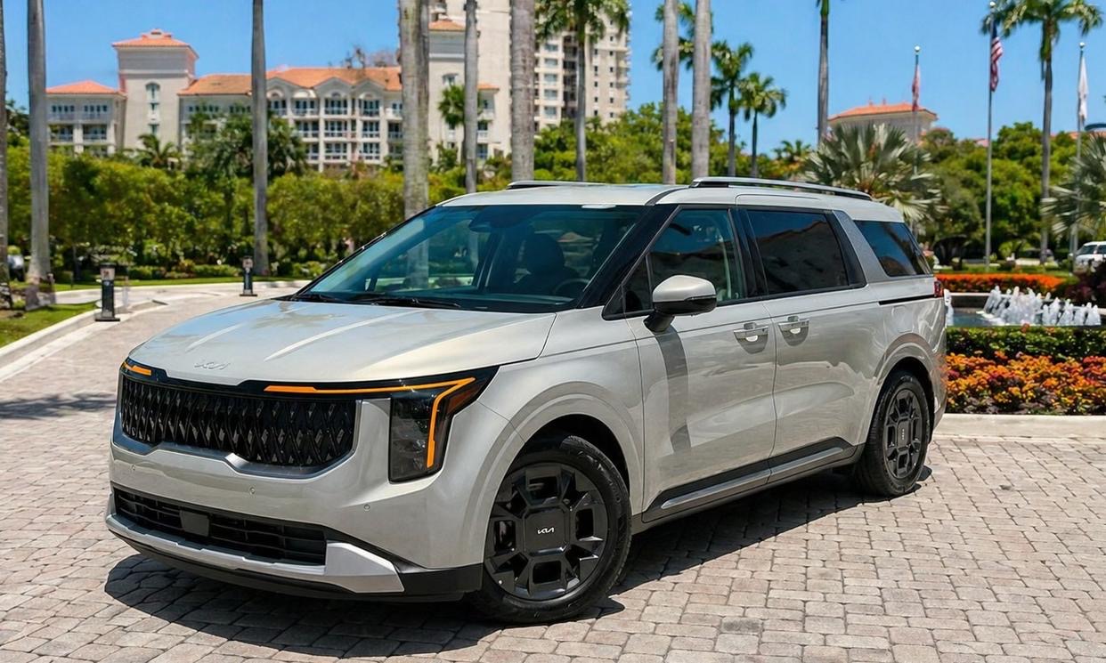 Kia Carnival Hybrid